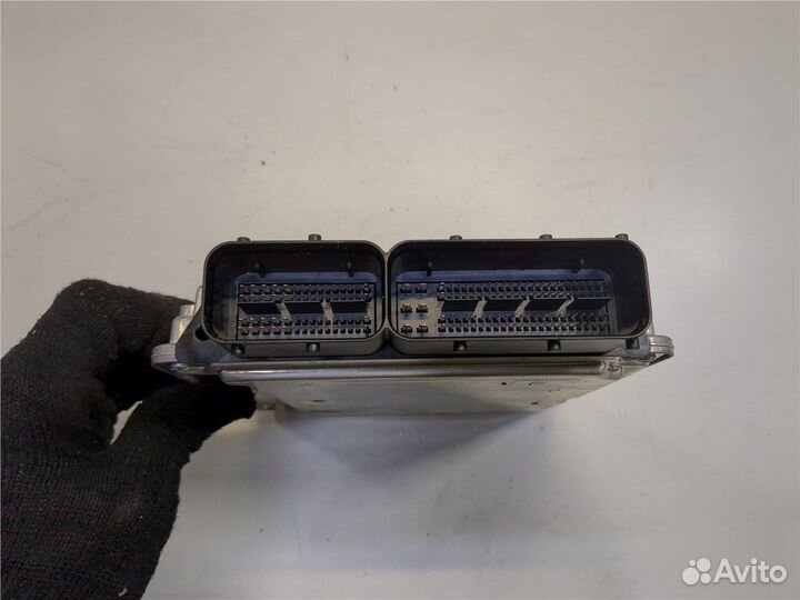 Блок управления двигателем Audi A4 (B8), 2012