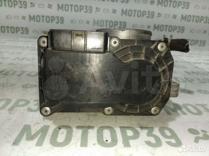 Дроссельная заслонка Toyota Avensis 2.0I