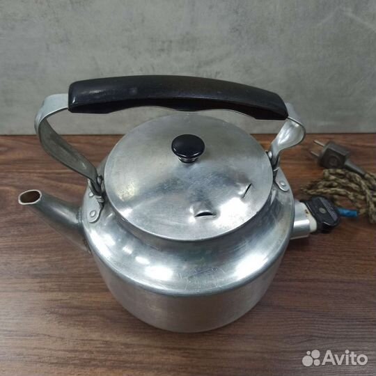 Советский Электрический Чайник Рабочий СССР
