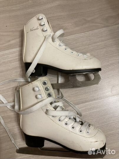 Коньки фигурные 29 размер