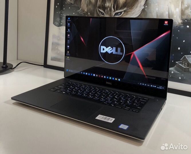 Dell XPS 15 9560 i7-7770HQ 2.8Gh/16Gb/128SSD