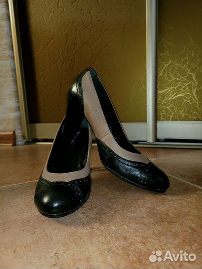 Туфли женские кожаные