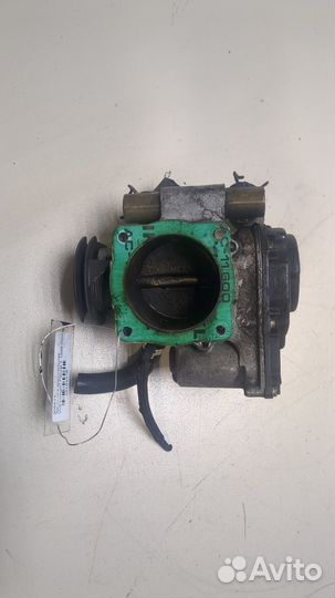 Заслонка дроссельная Volkswagen Passat 5