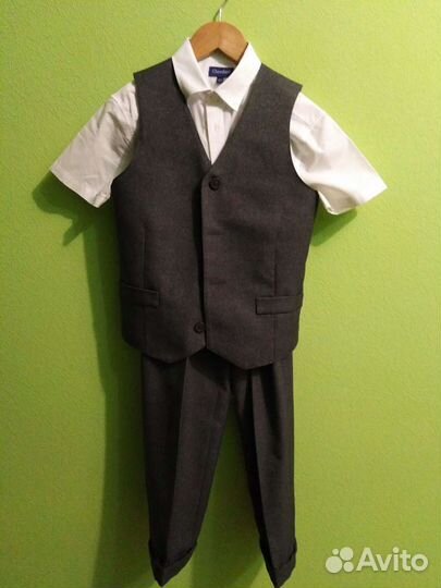 Школьный костюм