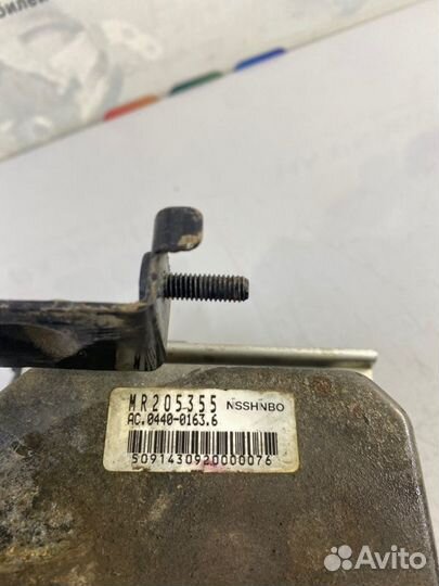 Блок abs Mitsubishi Galant хэтчбек 1996