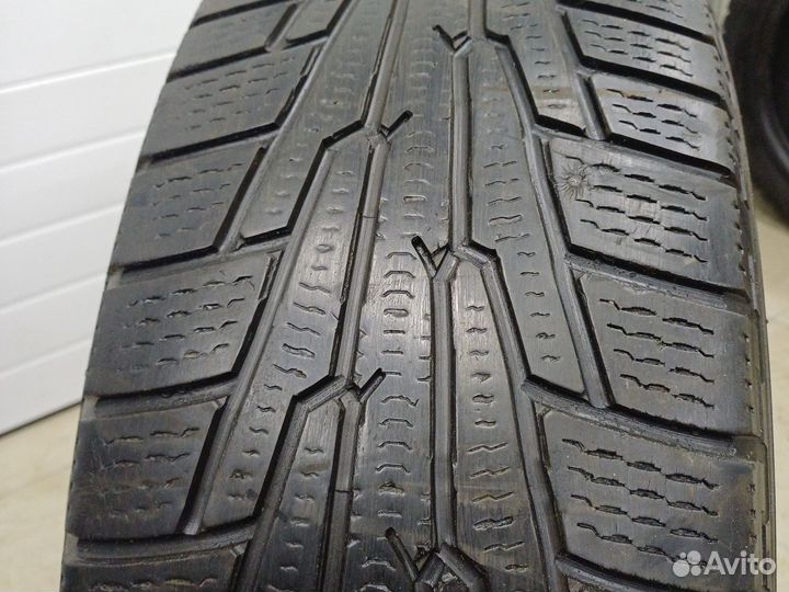 Nokian Tyres Hakkapeliitta Sport Utility 235/65 R18 110R