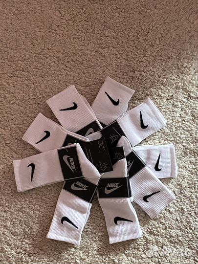 Носки nike высокие белые