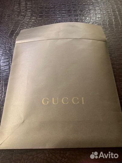 Новый шелковый платок Gucci