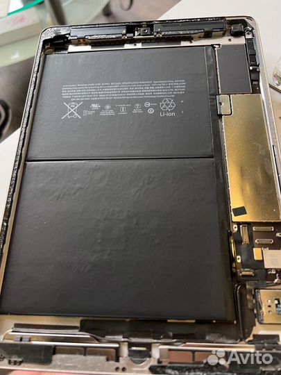 Замена аккумулятора iPhone