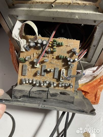 Сабвуфер Sven ihoo MT5.1 на запчасти