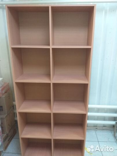 Витринный шкаф