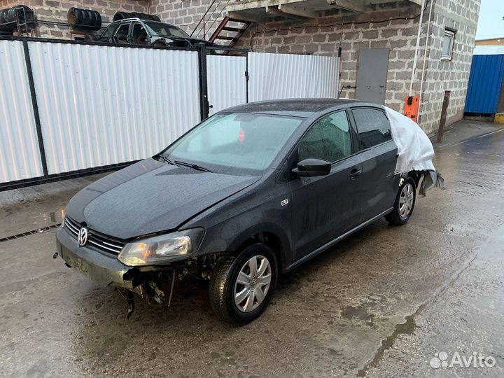Запчасти на volkswagen polo