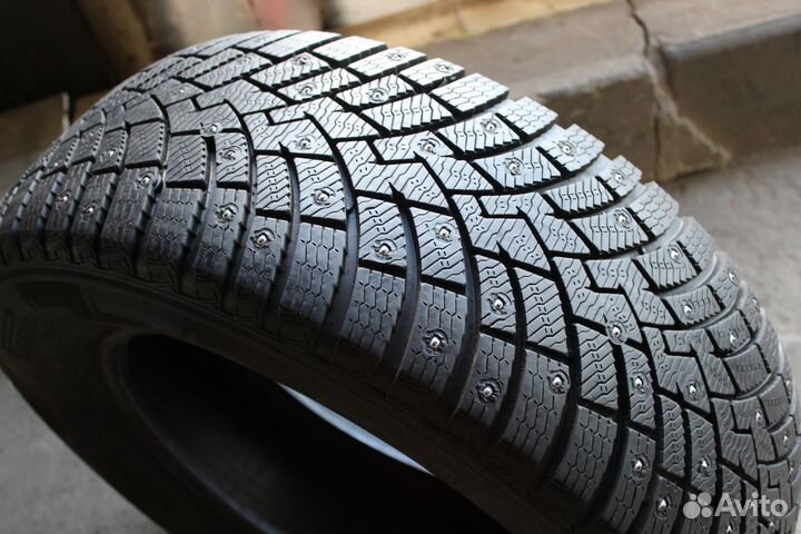 Pirelli Scorpion Ice Zero 2 265/60 R18 114T