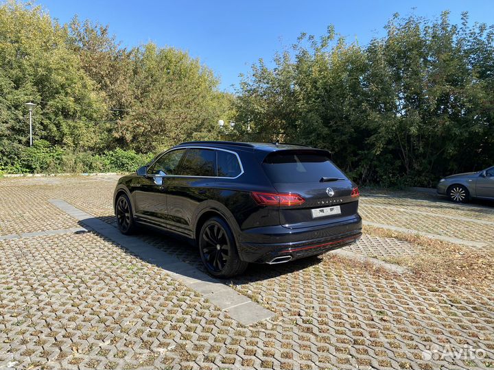 Volkswagen Touareg 3.0 AT, 2019, 45 000 км