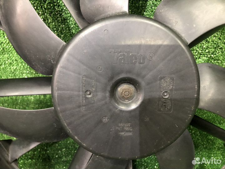 Вентилятор системы охлаждения Peugeot 308