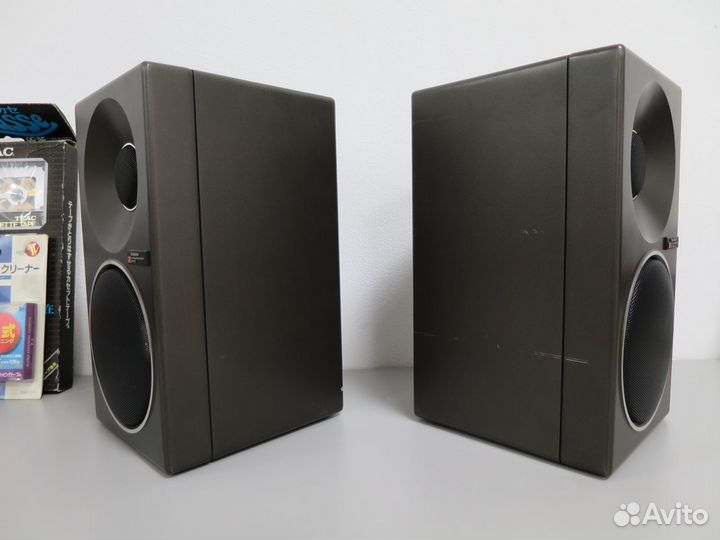 Колонки Technics SB-F2