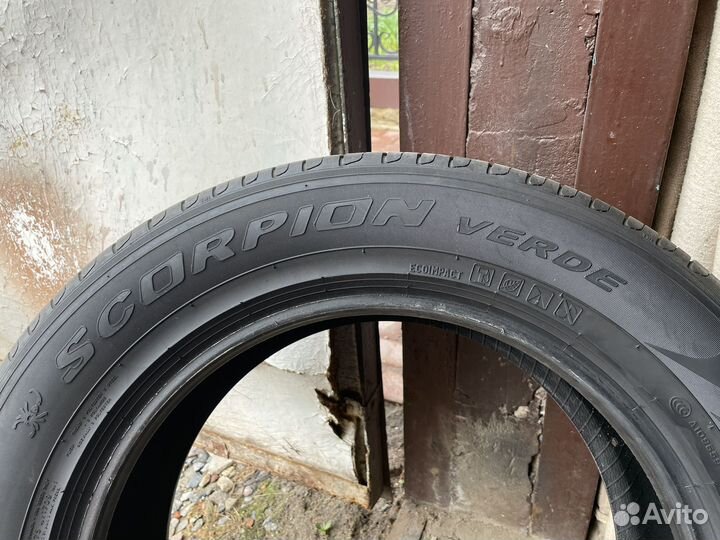 Pirelli Scorpion Verde 215/65 R17