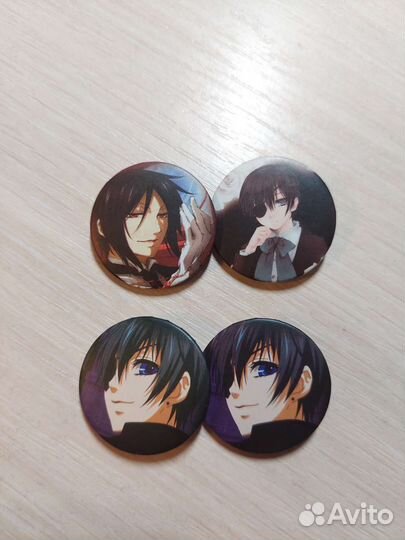 Темный дворецкий Black Butler значки