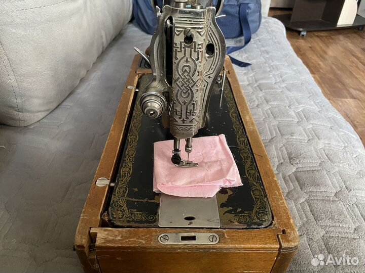 Швейная машинка
