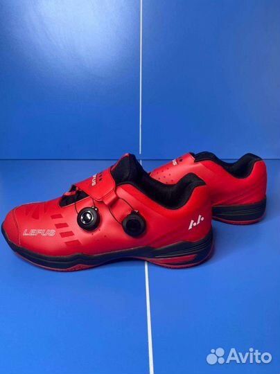 Кроссовки для бадминтона/настольного тенниса