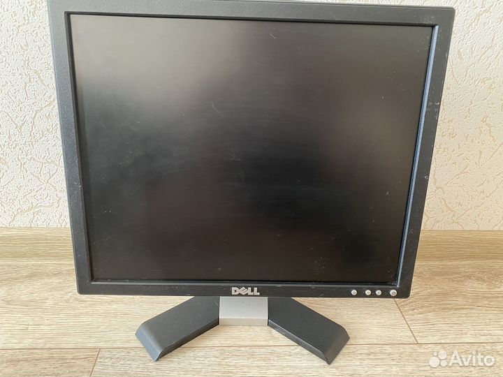Монитор 17 дюймов dell