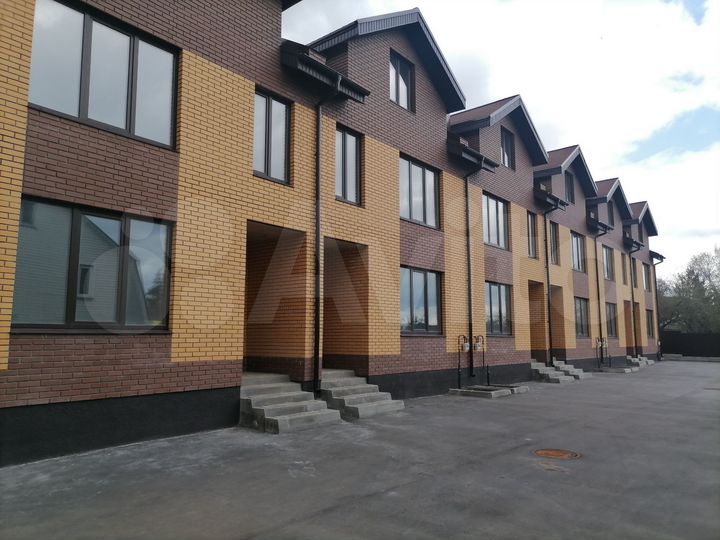 Таунхаус 127 м² на участке 2 сот.