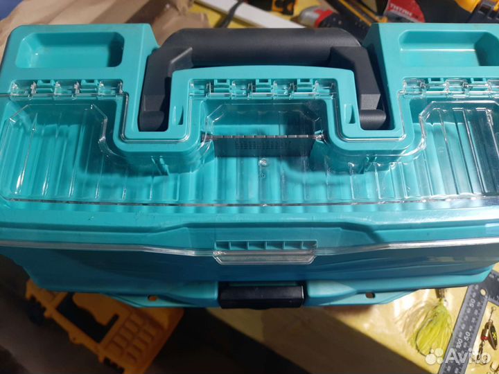 Ящик для рыболовных снастей