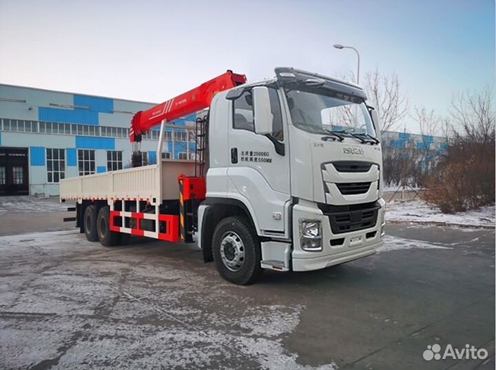 Isuzu Giga (C-series) с КМУ, 2024