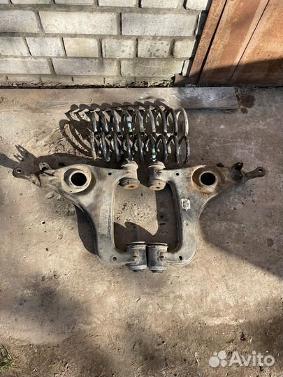 Авто разборка Мерседес Mercedes w210