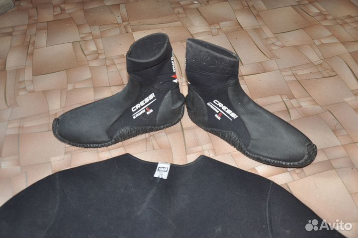 Гидрокостюм