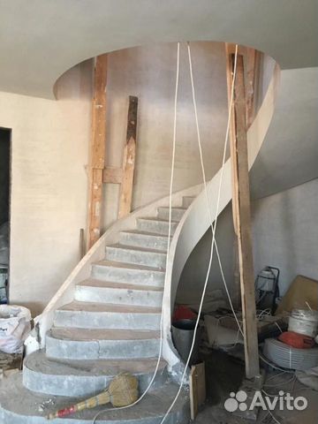 Бетонные лестницы в дом