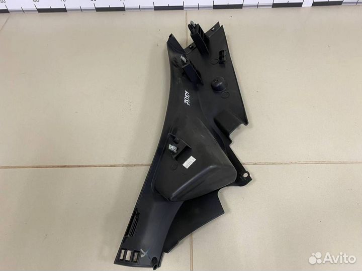 Обшивка стойки Ford Focus 3 2011