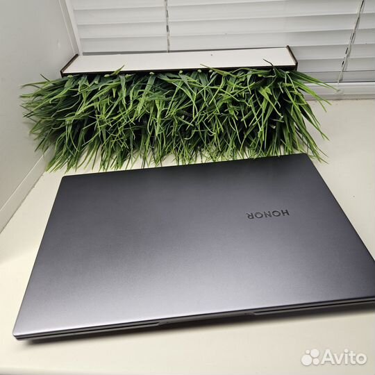 Ноутбук Honor Magicbook x14