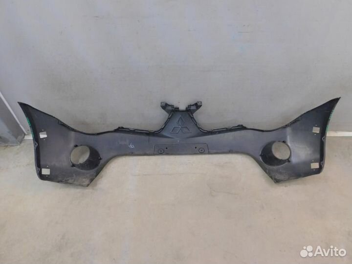 Бампер передний Mitsubishi L200