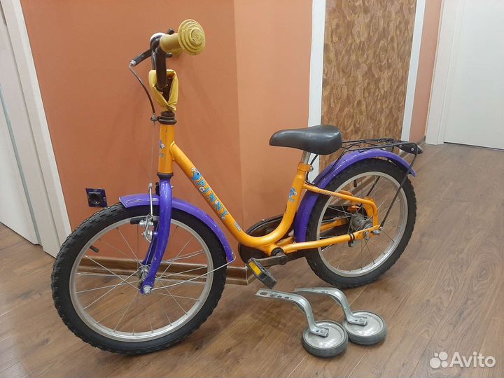 Детский немецкий велосипед Pinny. 18 колёса