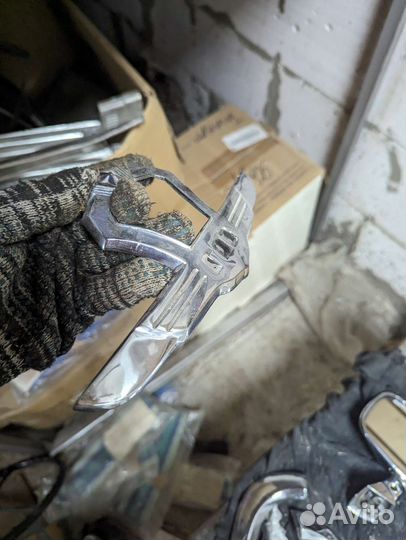 Газ 21 вторая серия птичка капота СССР