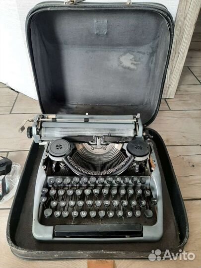 Печатная машинка СССР