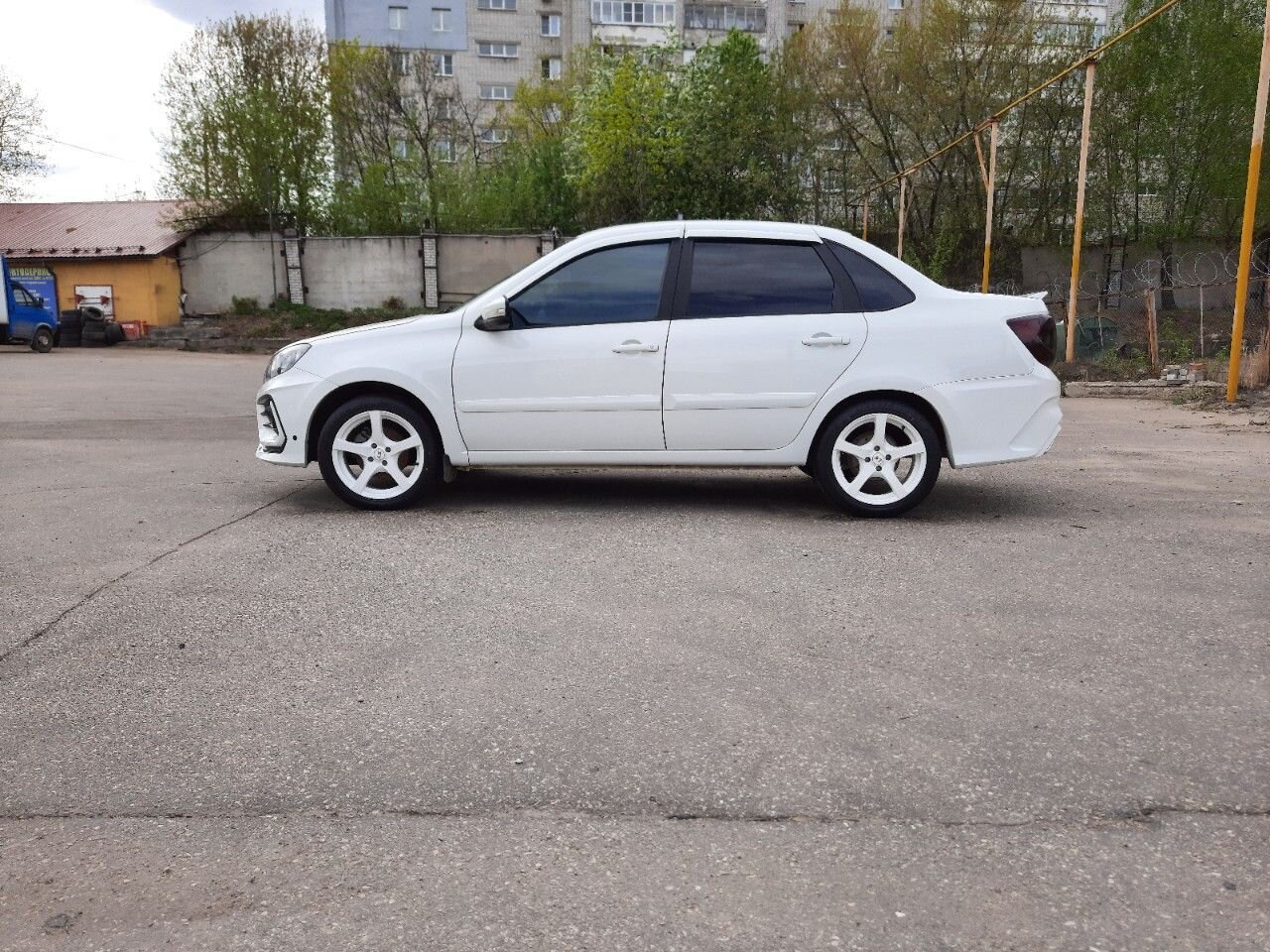ВАЗ (LADA) Granta: фото владельца