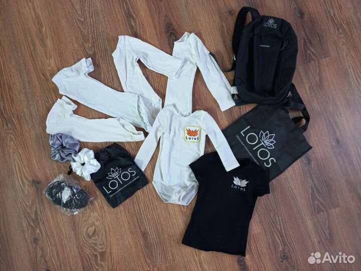 Форма для танцев Лотос Lotos