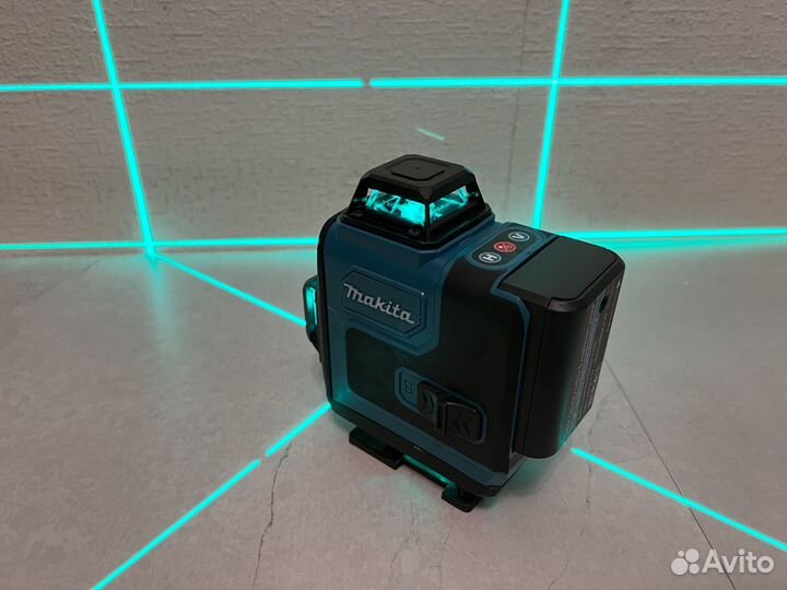 Лазерный уровень Makita 16 линий 4D 360 и тренога