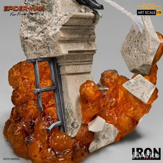 Статуэтка Spider-Man