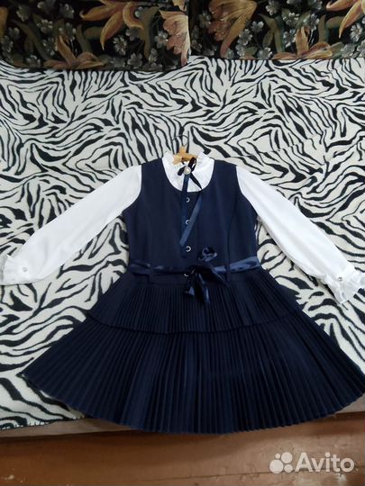 Школьная Форма для девочки 134 140 бу