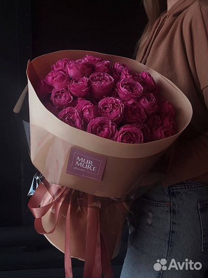 Пиновидные розы букет