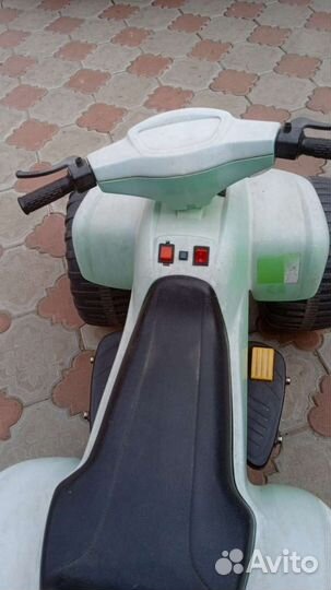 Детский квадроцикл на аккумуляторе