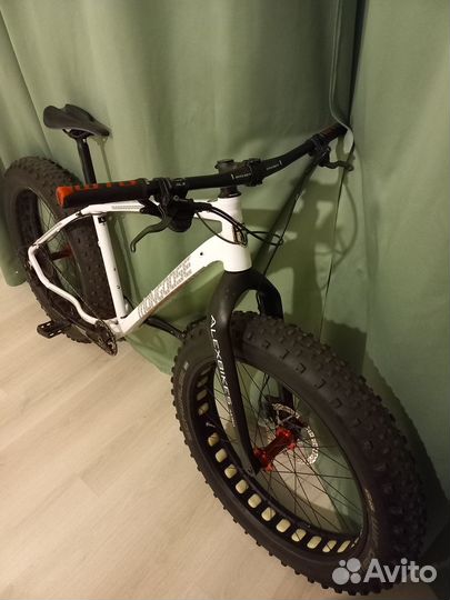 Фэтбайк кастом Mongoose Argus Comp