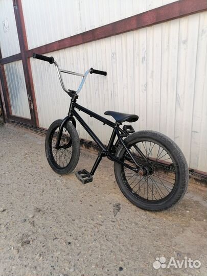 Трюковой велосипед bmx