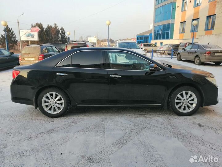 Салон Камри 50