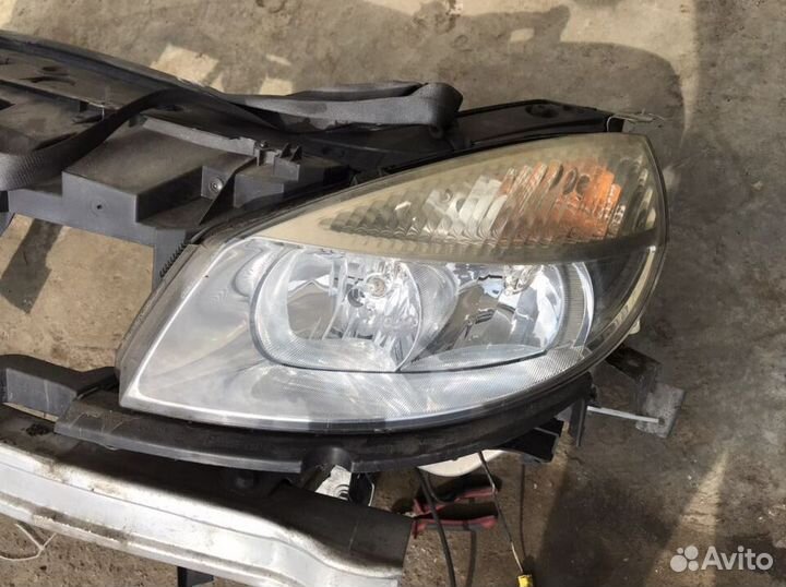 Фара левая Renault Scenic 2 до рестайлинг