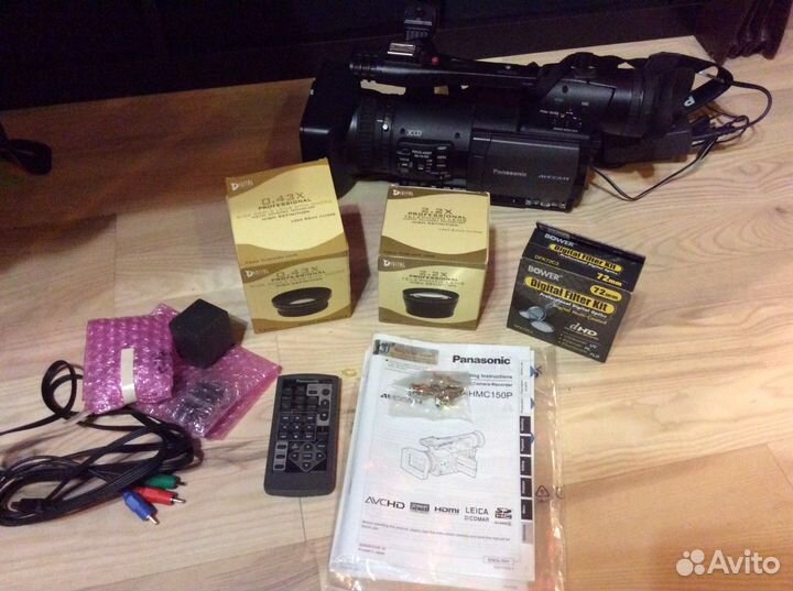 Профессиональный камкордер Panasonic HMC-150