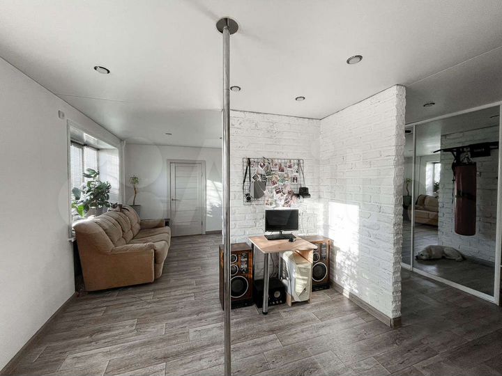 3-к. квартира, 65 м², 3/5 эт.